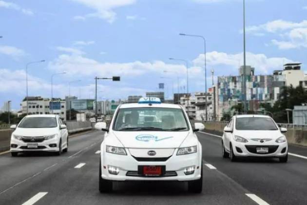 中國成最大汽車出口國：泰國人排隊訂車，一半德國司機想買中國車