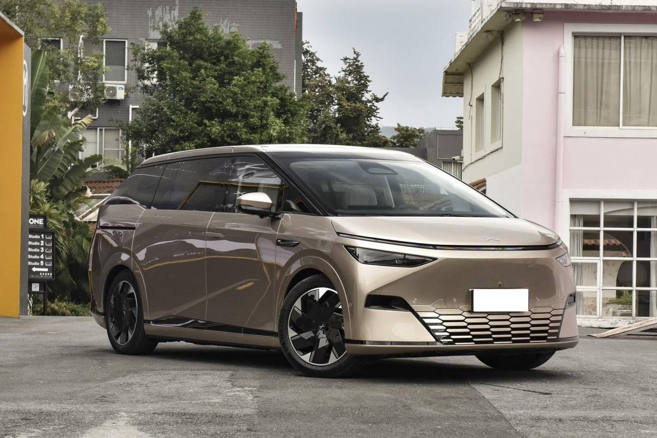 小鵬汽車全新MPV小鵬X9將上市，車長近5米3，兩種動力