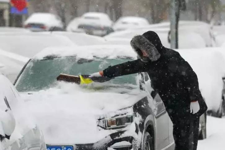 北方接連暴雪：被打回原形的電動汽車