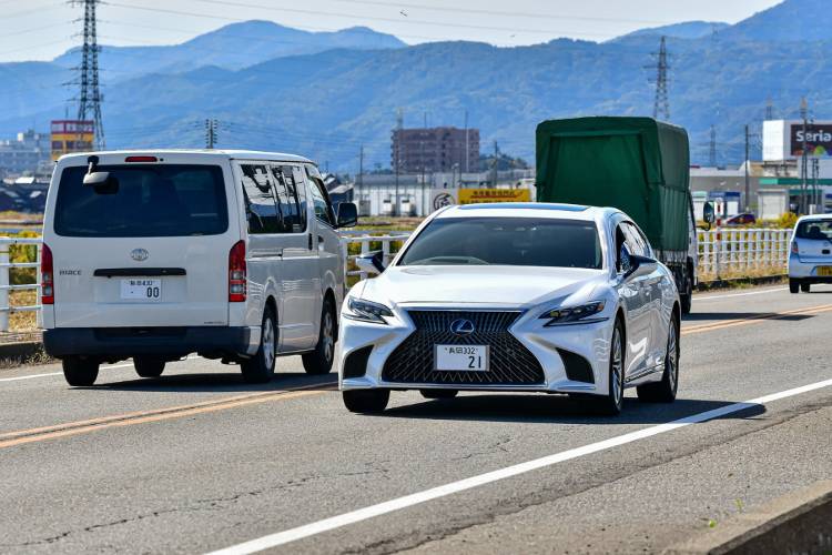 造假長達(dá)34年！“匠人精神”下銹跡斑斑的日系車（上）