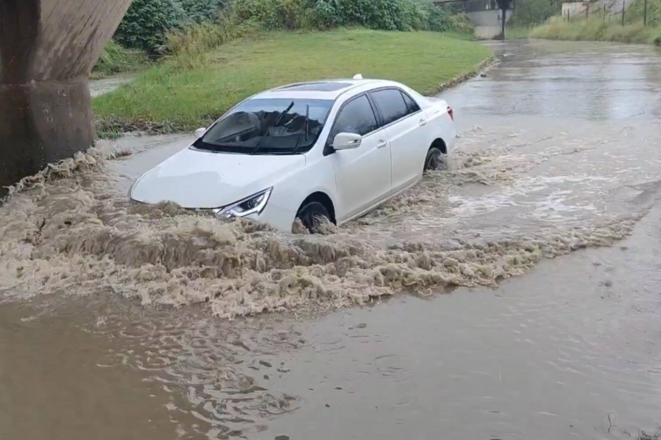 汽车涉水哪些保险最实用？