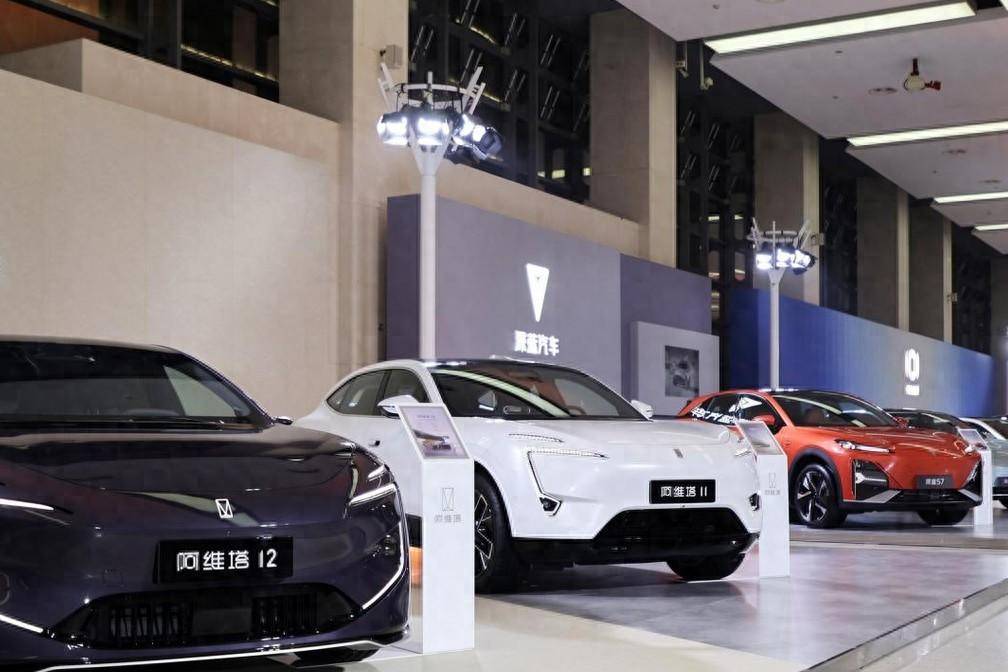 長安汽車開年放大招:8款新車按期上市,沖擊280萬輛年終目標