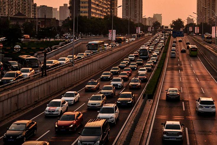 新能源汽车，在国内五座城市击败传统燃油车