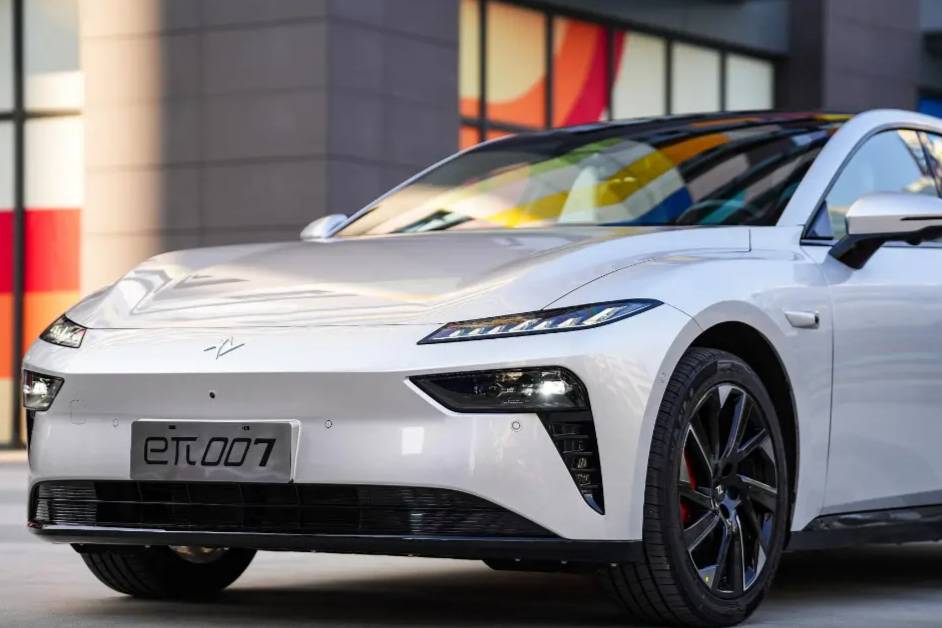 全新奕派eπ007，中高級轎車市場又一“水桶”車