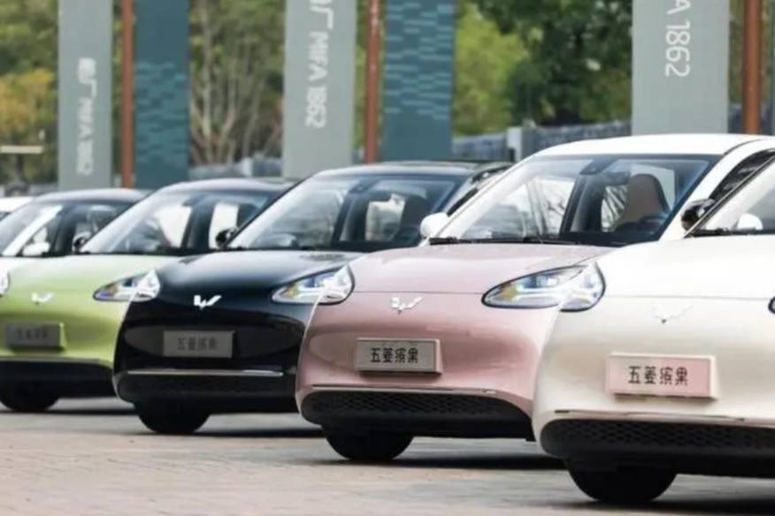 五菱汽車開啟小型兩廂車新一輪價格戰(zhàn)：繽果最高優(yōu)惠8000元