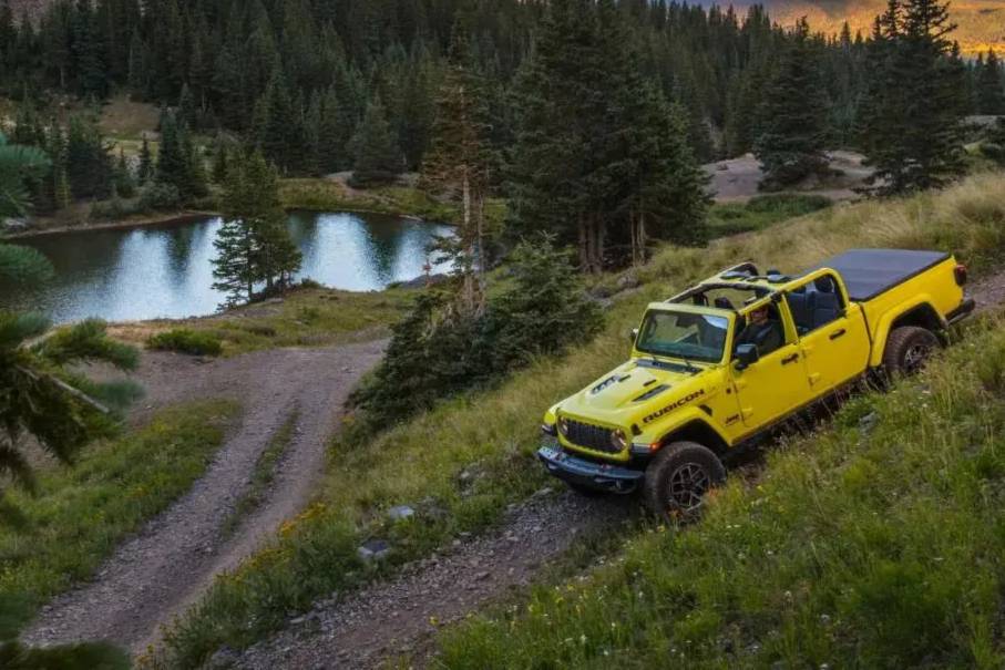 2024款Jeep角斗士美国增配降价上市，中规版何时降价？