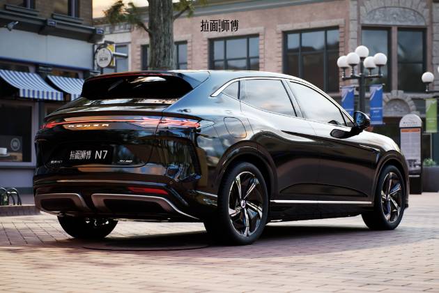 新款騰勢(shì)N7亮相，真的美爆了！