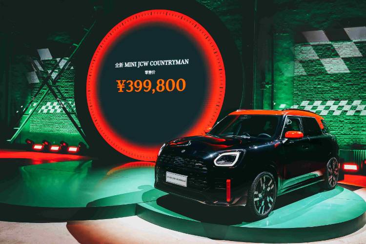 迷你至簡，全新MINI JCW COUNTRYMAN上市