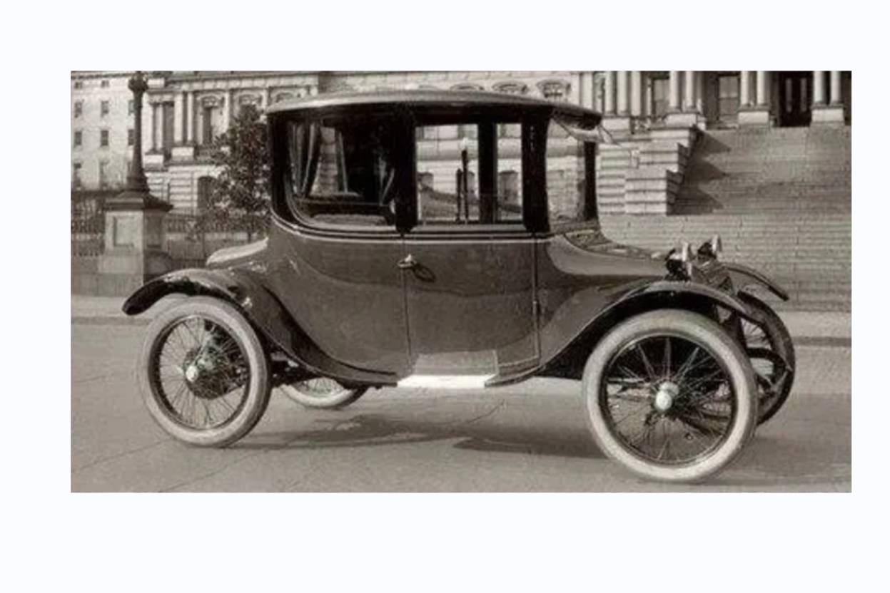 汽车历史：百年前早已干了一场“油电之争”！
