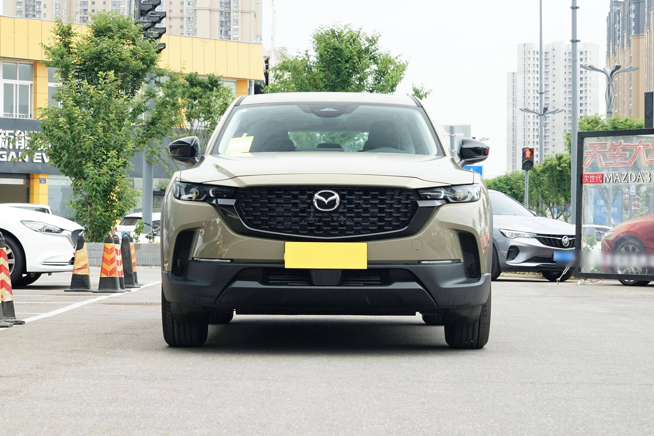 2月賣312輛，空間大動力足，馬自達(dá)CX-50能不能買？