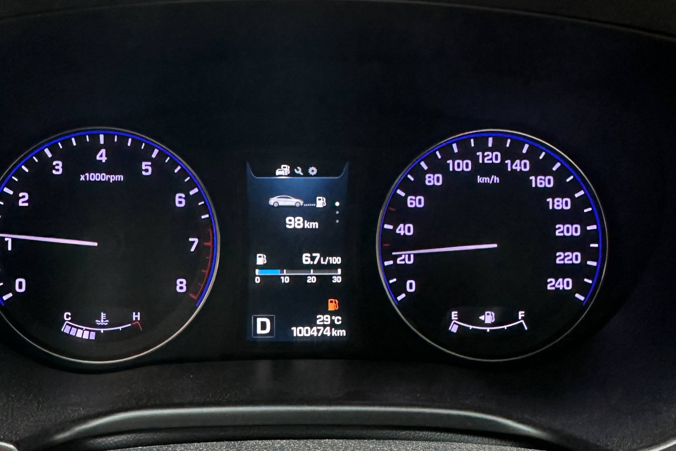 汽車油耗在這個范圍就算省油，別糾結(jié)了