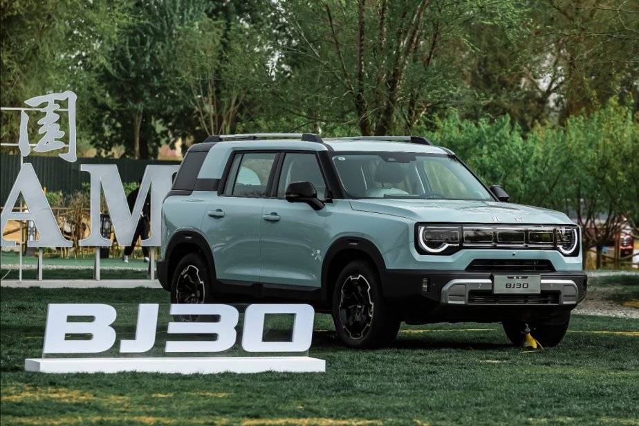 “轻野”有多野？不充电的电四驱轻野SUV BJ30告诉你答案