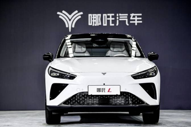 全球純電續(xù)航最長的增程車型上市，哪吒L。