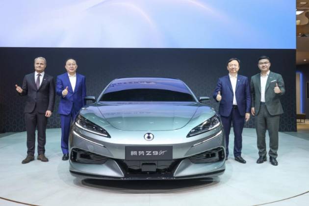 騰勢Z9GT領(lǐng)銜亮相,騰勢展臺成2024北京車展最火打卡點