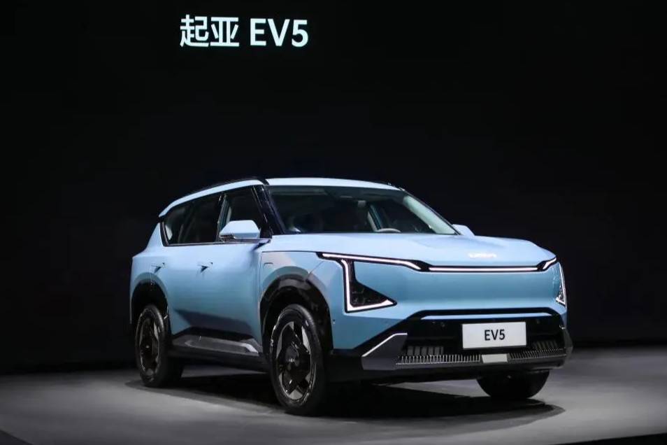 起亚黑科技闪耀北京车展  EV5领衔 全新SUV索奈上市