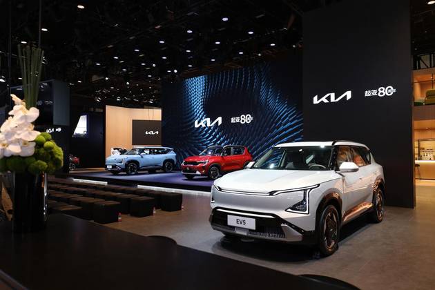 EV5领衔亮相，起亚新产品新技术闪耀北京车展