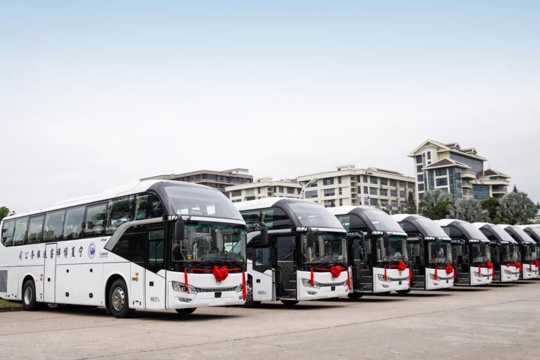 寧夏旅游市場火熱 客運(yùn)公司青睞金旅客車