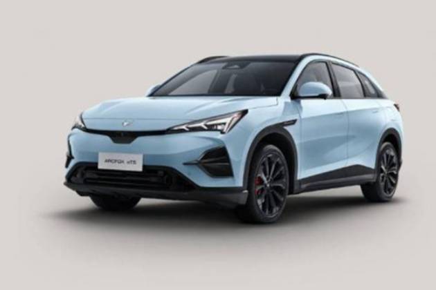 ?極狐汽車健康舒適與智能科技完美融合，極狐阿爾法T5駕駛體驗