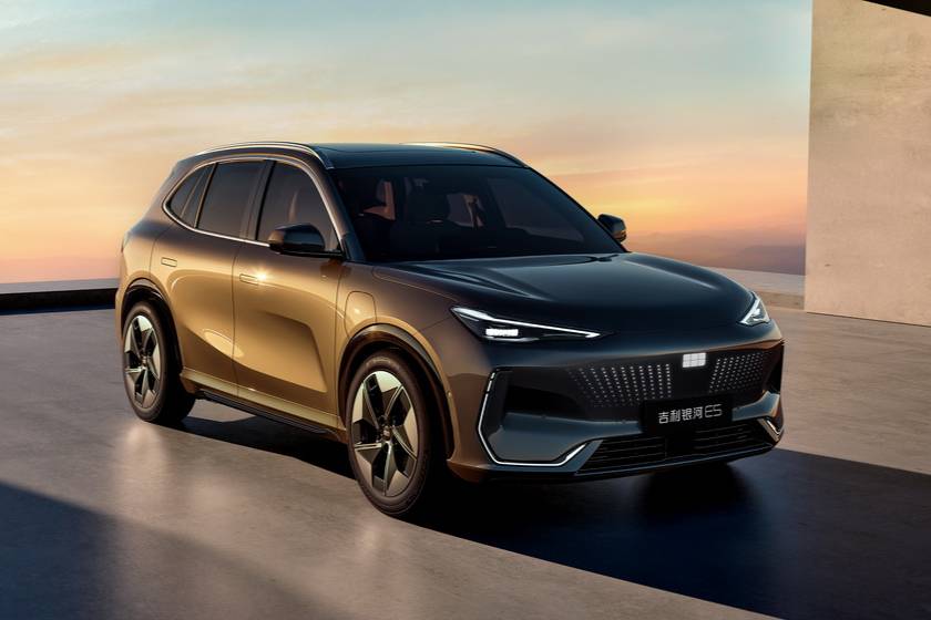 世界級GEA架構量產車型 吉利銀河E5全球首發(fā)亮相
