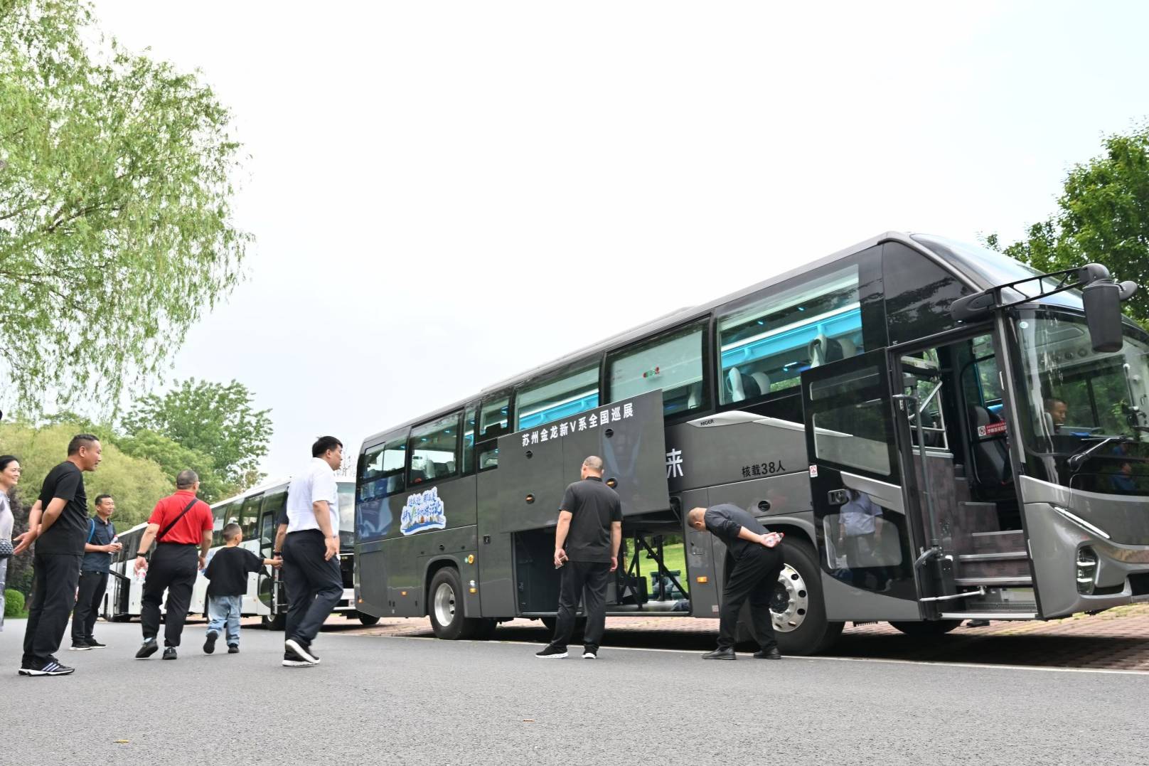 這么近，那么美！蘇州金龍新V系帶你游河北