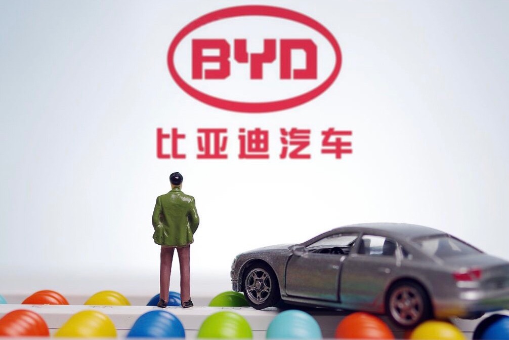 新能源汽車滲透率雙破50%！燃油車主竟然要成為少數(shù)派了
