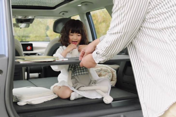奶爸车不能只看广告，起亚EV5比理想更适合带娃？
