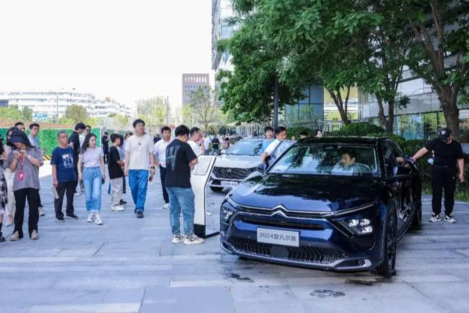 不折不撓 砥礪前行 神龍汽車32周年構(gòu)建新格局 打造新神龍
