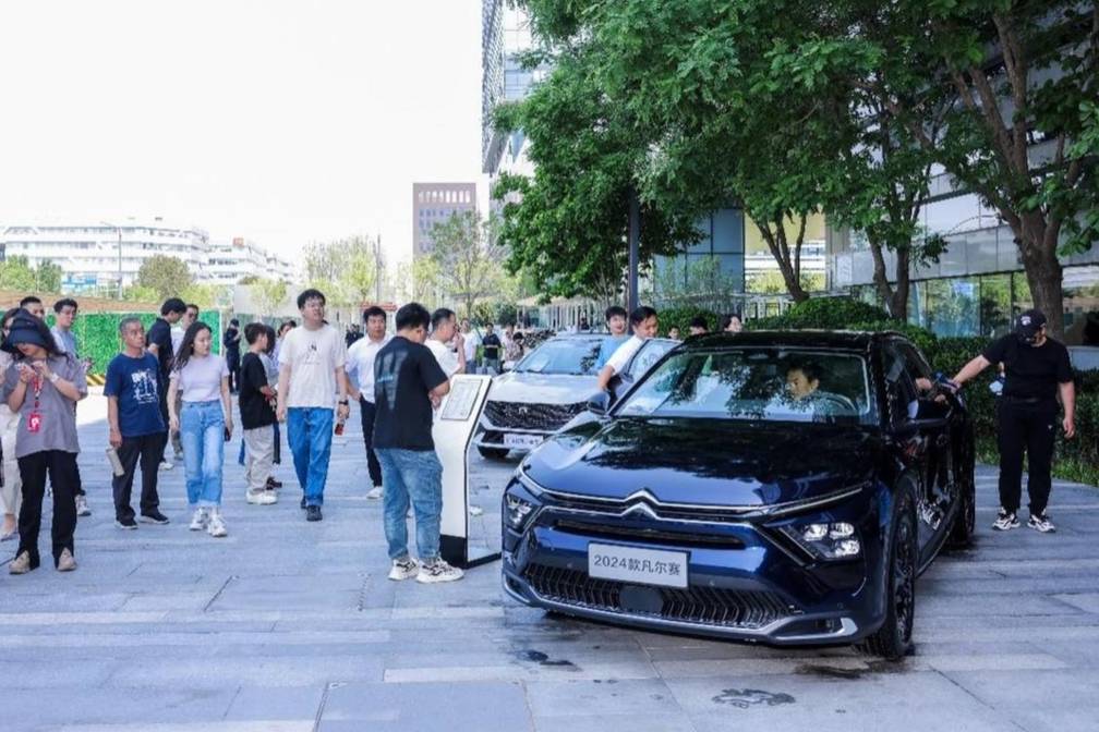 神龍汽車和京東汽車宣布合作，汽車服務(wù)市場(chǎng)也開始內(nèi)卷了？