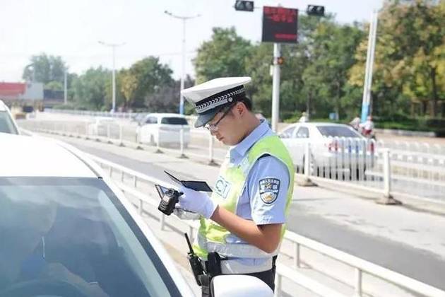 駕照分被扣完，想再開車應該怎么辦？