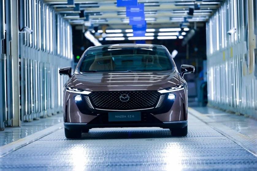 合資新能源價值標準 長安馬自達MAZDA EZ-6圓滿下線