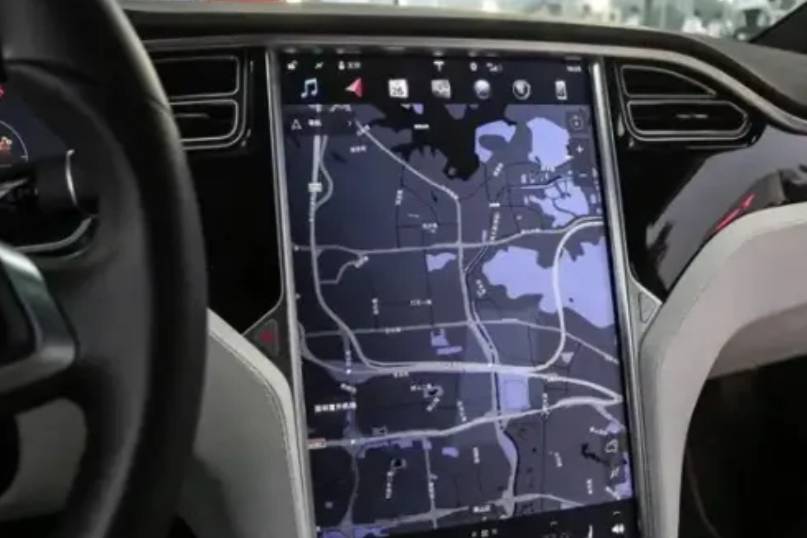 車機越來越好,為什么很多車主還在用手機導航?
