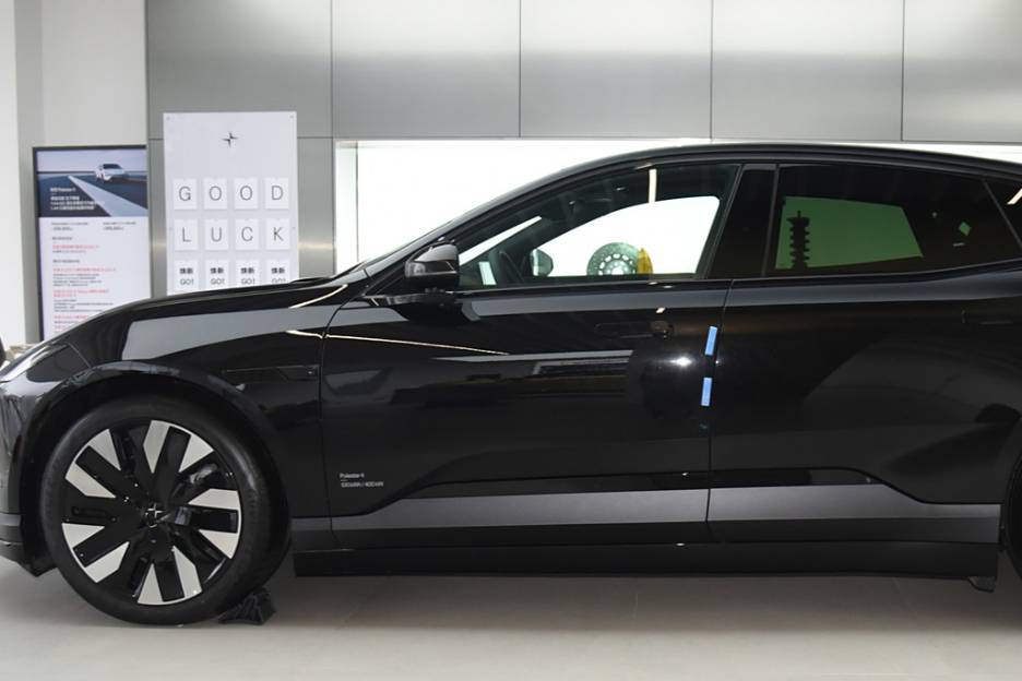動力強勁，Polestar 極星4展現(xiàn)卓越性能征服各種路況