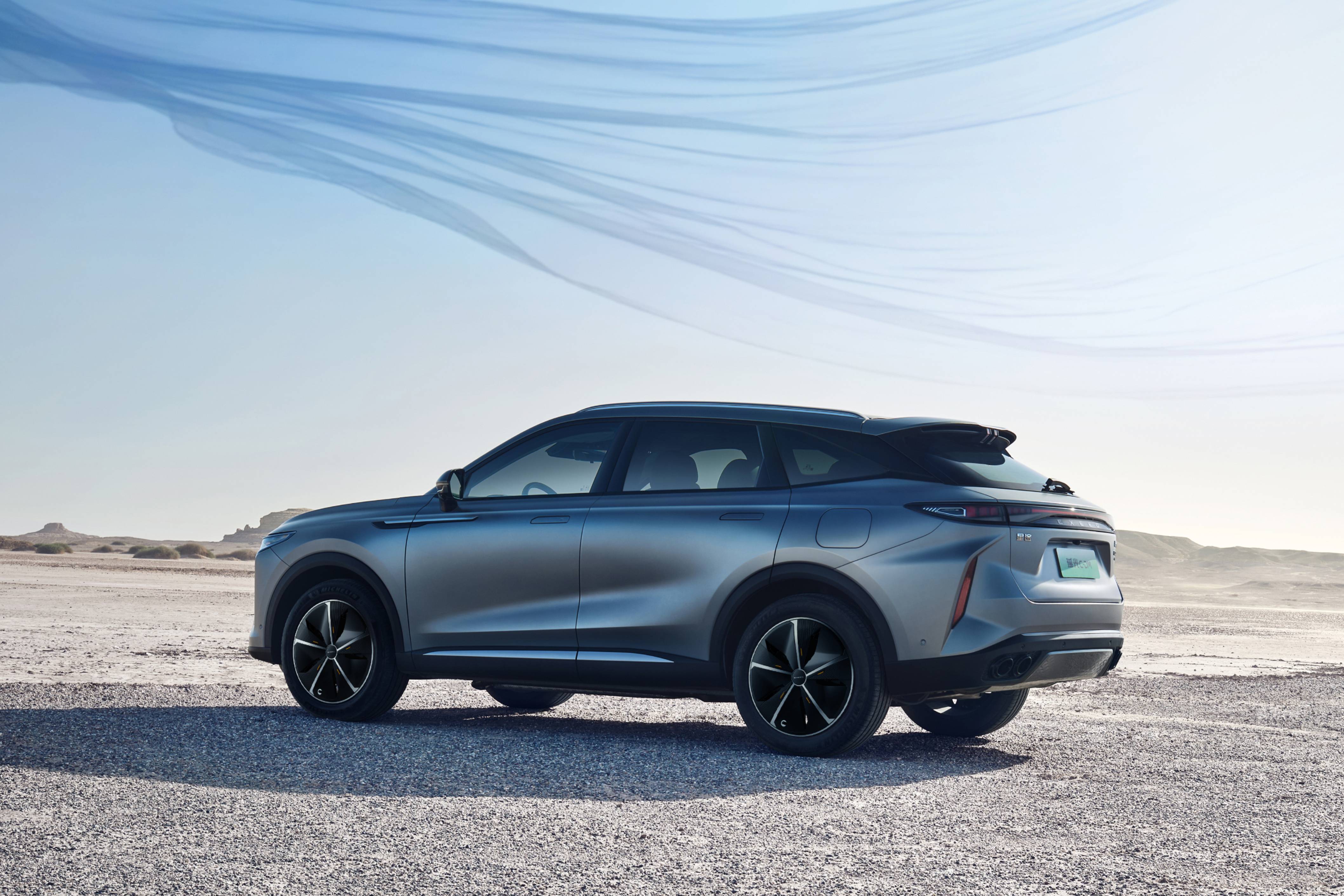 二十萬(wàn)級(jí)新能源四驅(qū)車(chē)型對(duì)比，你會(huì)怎么選？