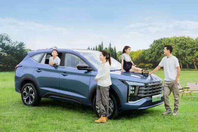 10萬級插混SUV，江淮X8 E家綜合續(xù)航1100公里