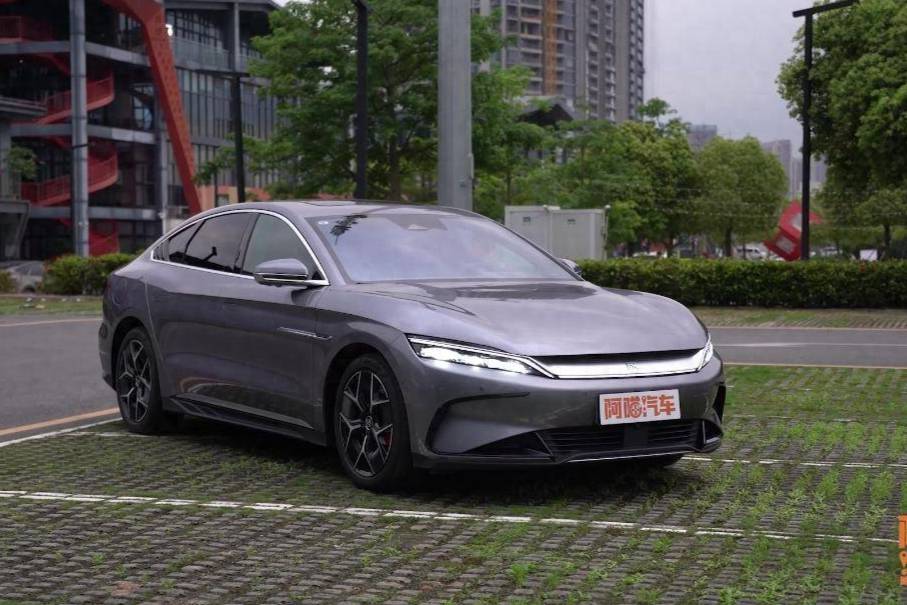 賣一臺(tái)車能賺多少錢？法拉利是85萬 ，你猜比亞迪單車盈利多少