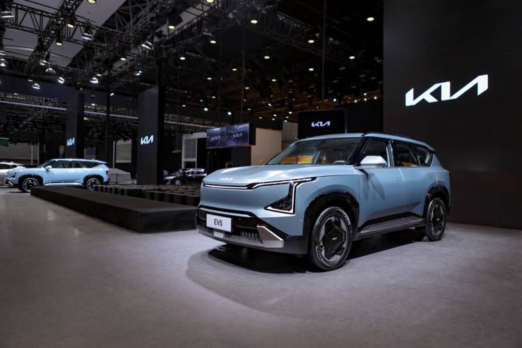 2025款EV5領(lǐng)銜，起亞展臺驚艷亮相廣州車展