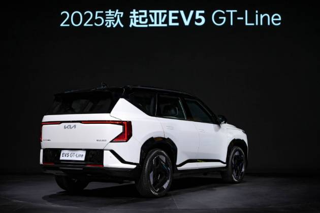 2025款EV5領(lǐng)銜，起亞驚艷亮相廣州車展