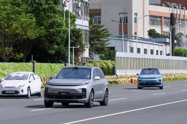 請了個“靠譜司機(jī)”，體驗(yàn)理想汽車全新一代智能駕駛