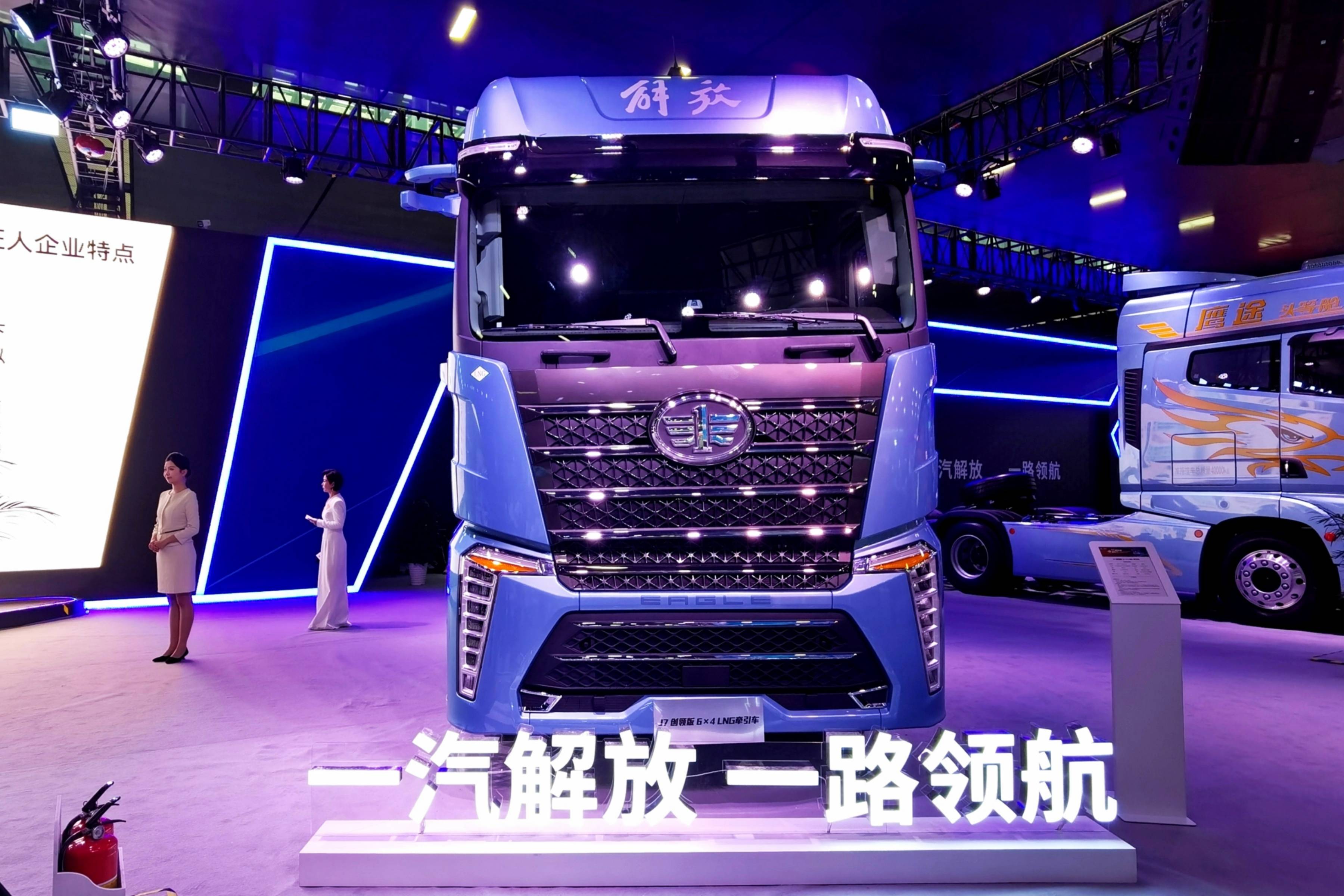 2025中國年度卡車,為何是一汽解放J7創領版牽引車?