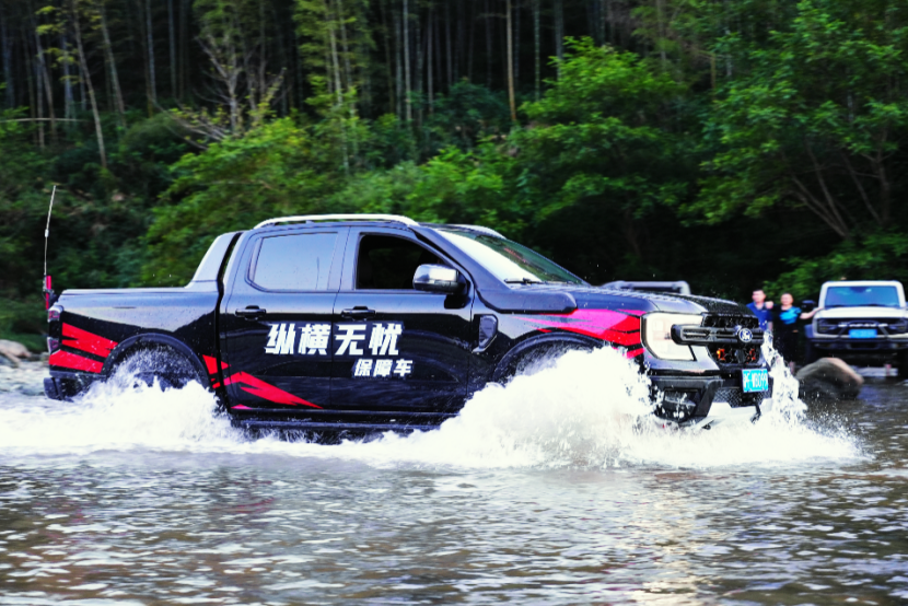 不断解锁越野新玩法，纵横野“够野”