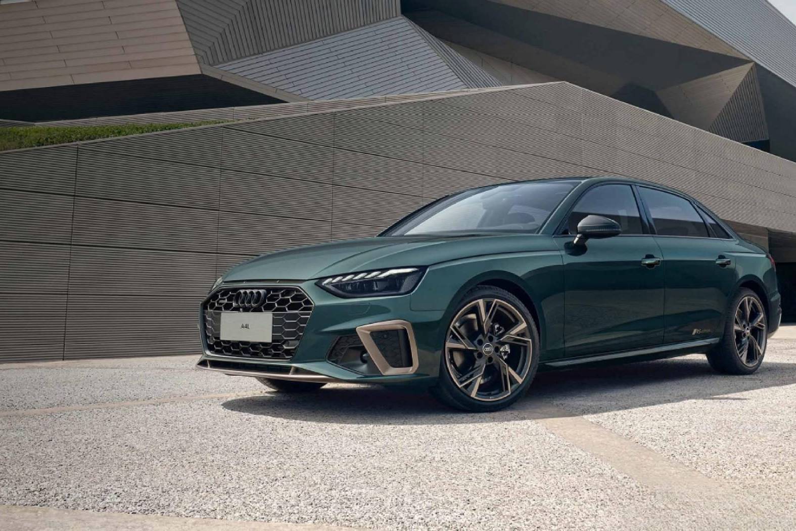 2025款奧迪A4L實車到店，全面升級引領科技新風尚