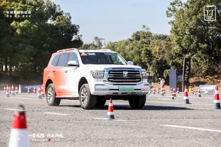 關于混動越野，只有長城混動越野SUV和其它混動越野SUV？