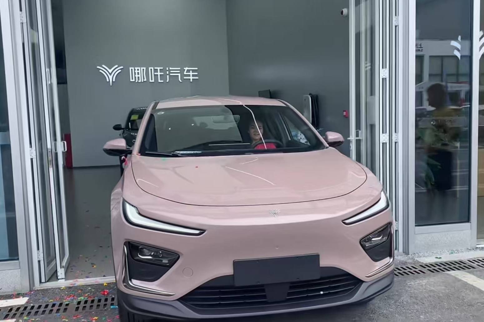 哪吒汽車(chē)，還能買(mǎi)嗎？