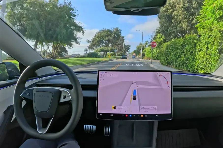 特斯拉最強(qiáng)FSD V13.2竟然和SpaceX一個代碼？