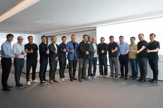 駱文襟：沃爾沃與億咖通科技攜手探索智能互聯汽車的未來