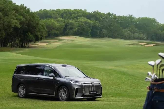 每天車聞:比亞迪子公司約3.75億在西安拿地
