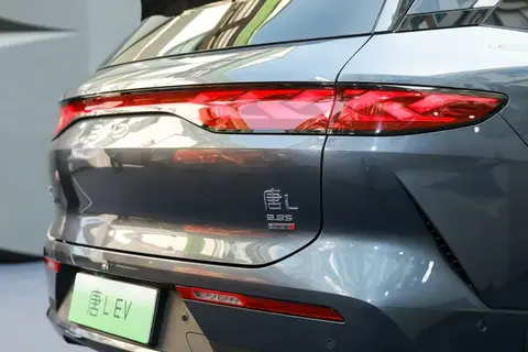 售价20.98-28.98万元 比亚迪汉L/唐L正式上市