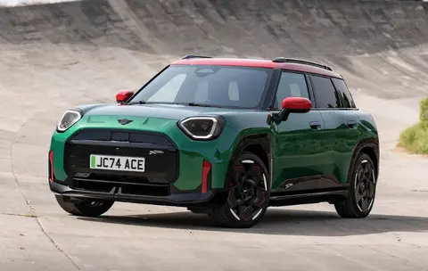 【E汽车】全新电动MINI JCW家族国内首发并上市