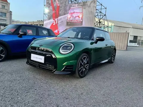 【E汽车】全新电动MINI JCW家族国内首发并上市