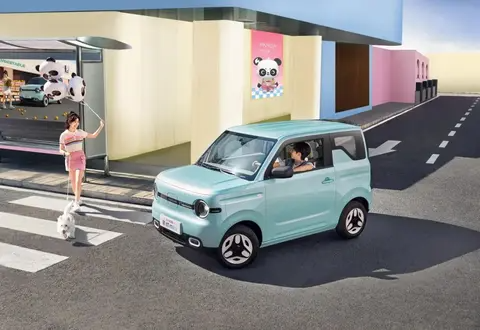【E汽车】吉利银河2025款熊猫mini元气熊上市